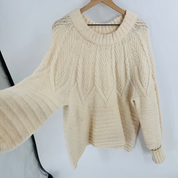 Universal Thread Cream Crew Neck Sweater - Picture 6 of 7
